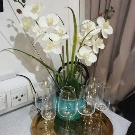 1 Bedroom Apartment, Leeds Stunning & Cosy Find! Apartment *