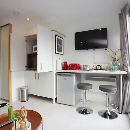 1 Bedroom Apartment, Leeds Stunning & Cosy Find! * Leeds (West Yorkshire)